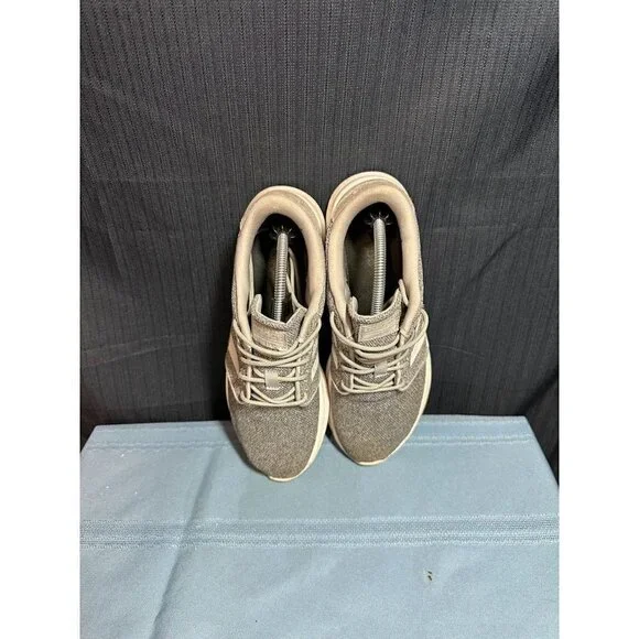 Adidas Grey and White Lace Up Low Top Sneakers 7.5US 6UK Used no box - Picture 4 of 6